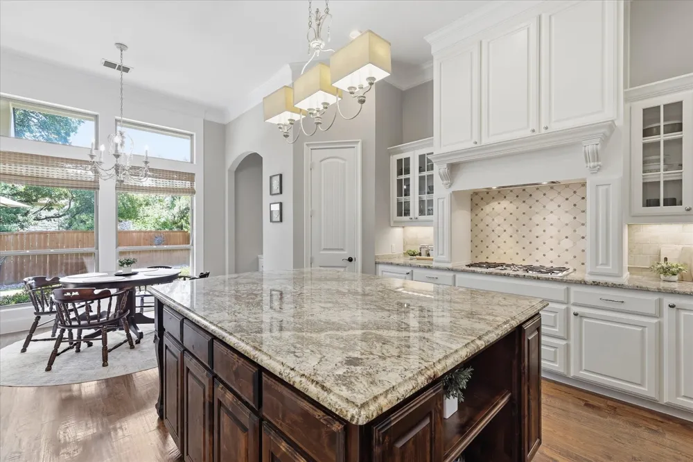412 Nora Lane Argyle, TX 76226