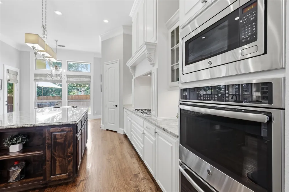 412 Nora Lane Argyle, TX 76226