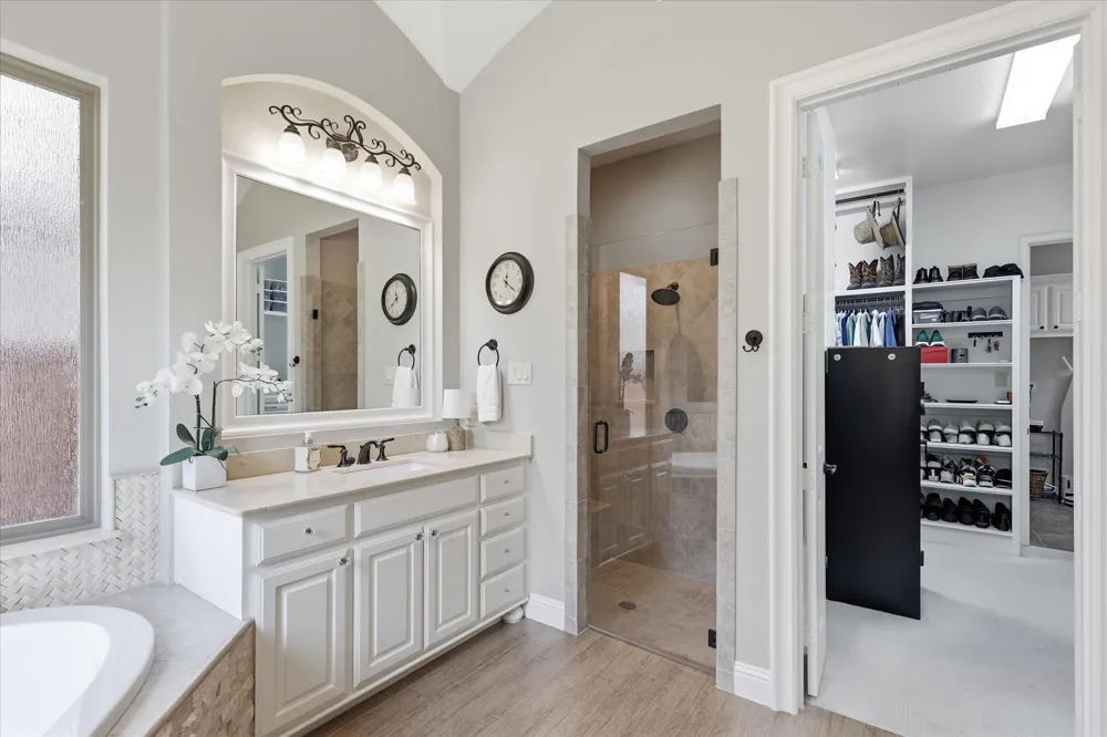 412 Nora Lane Argyle, TX 76226
