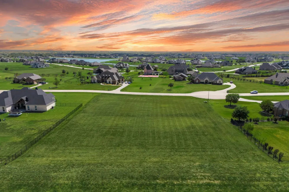 1550 Winding Creek Lane Rockwall, TX 75032