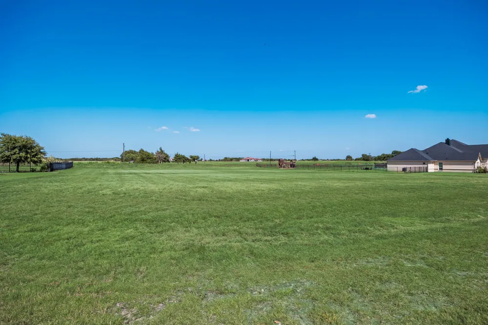 1550 Winding Creek Lane Rockwall, TX 75032