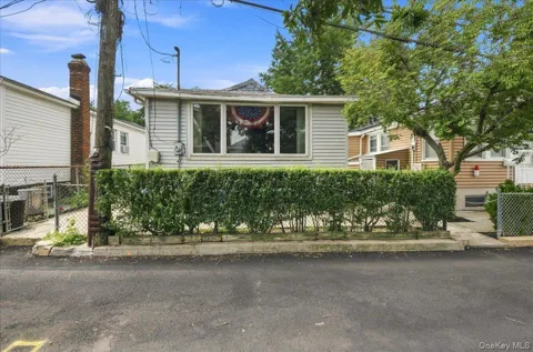 24 A Edgewater Park #24A