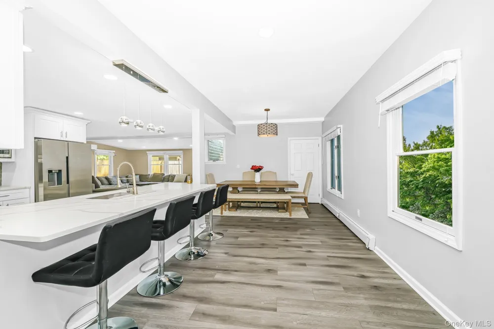 10 Hill Street Northport, NY 11768