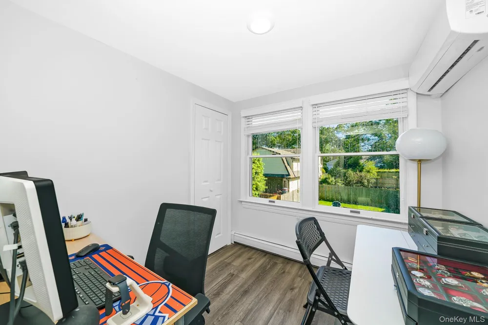 10 Hill Street Northport, NY 11768