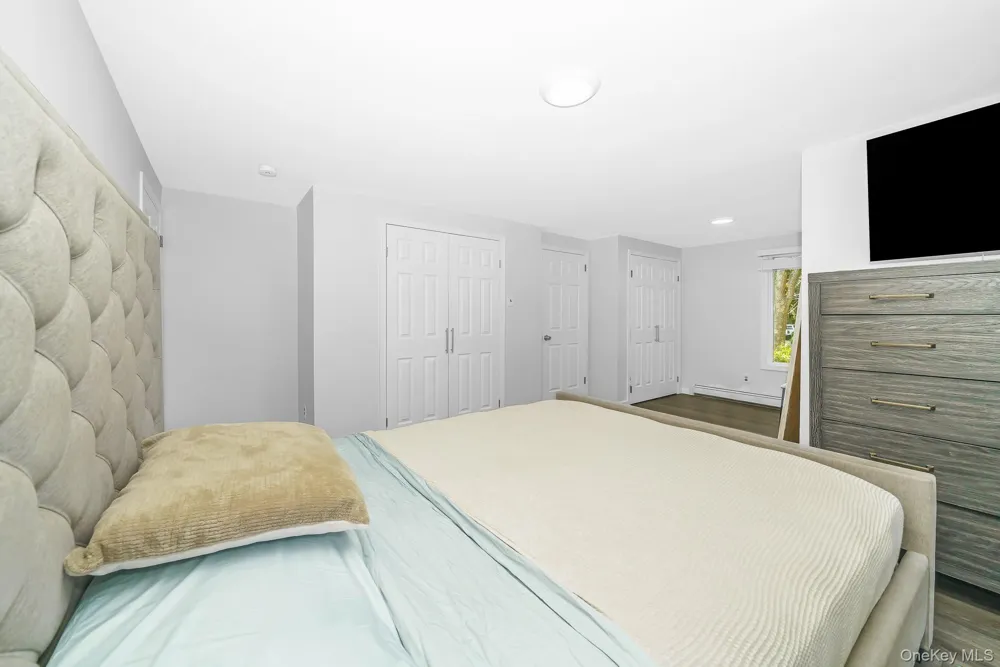 10 Hill Street Northport, NY 11768