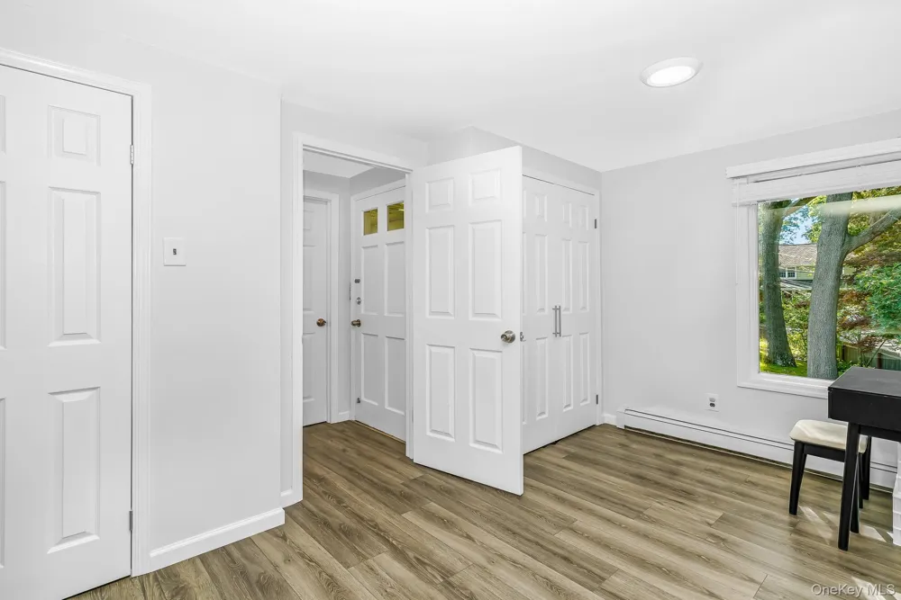 10 Hill Street Northport, NY 11768