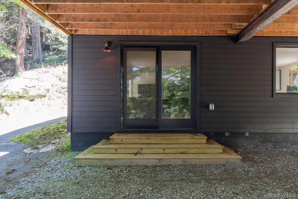 4594 State Route 97 Narrowsburg, NY 12764