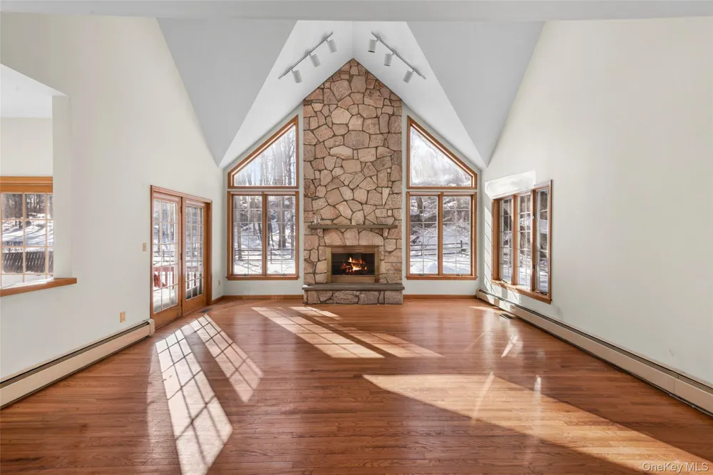 50 Evergreen Row Armonk, NY 10504
