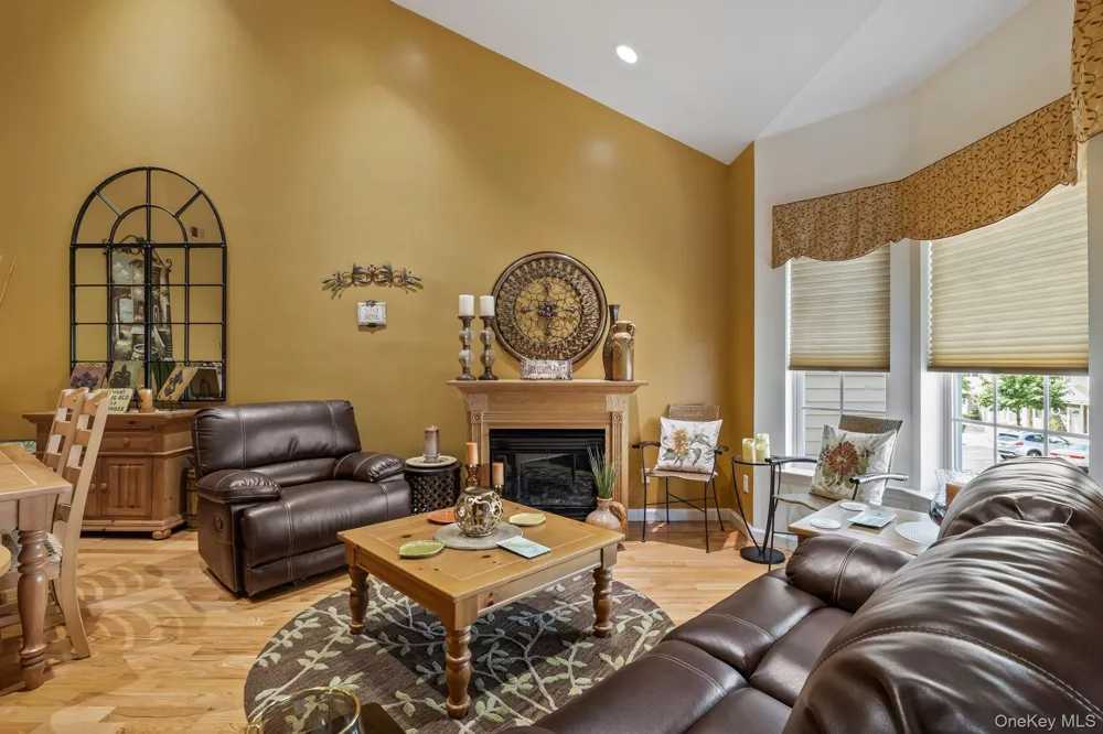 421 Autumn Drive East Meadow, NY 11554