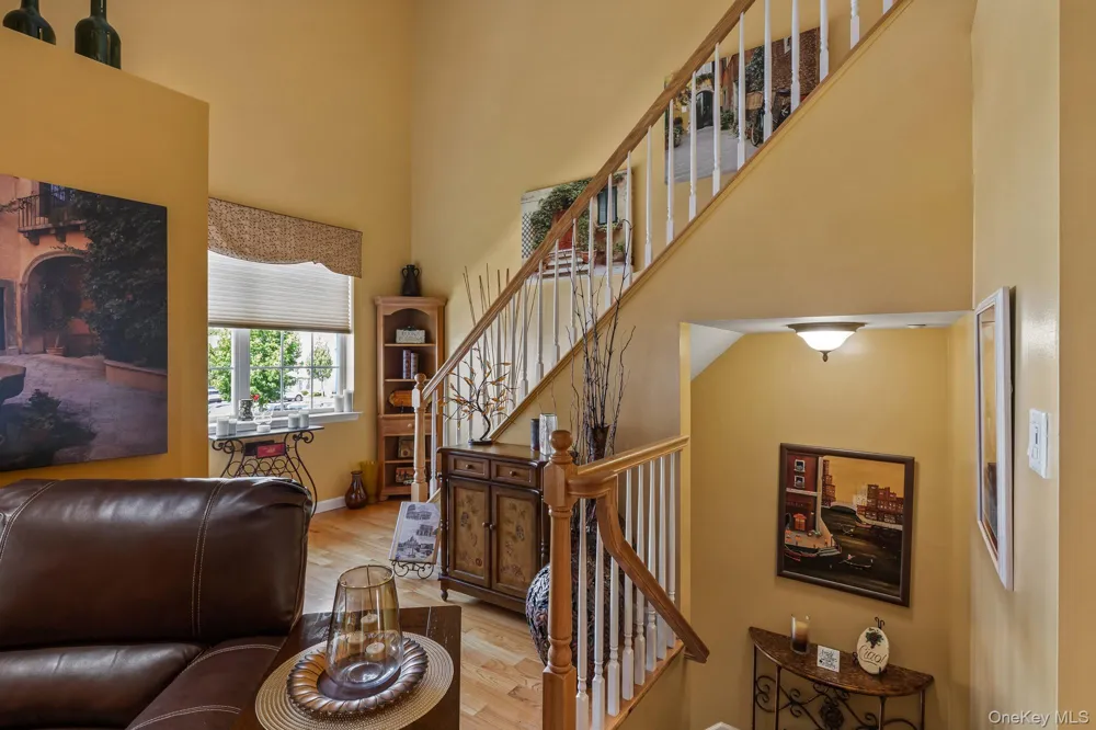 421 Autumn Drive East Meadow, NY 11554