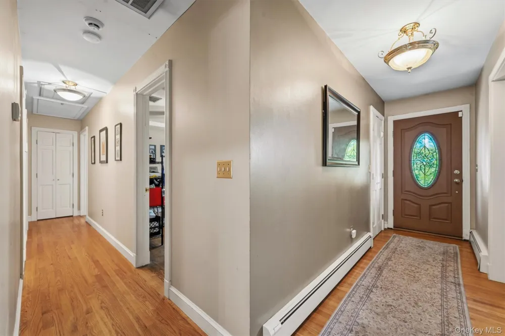 5 Anna Place Marlboro, NY 12542
