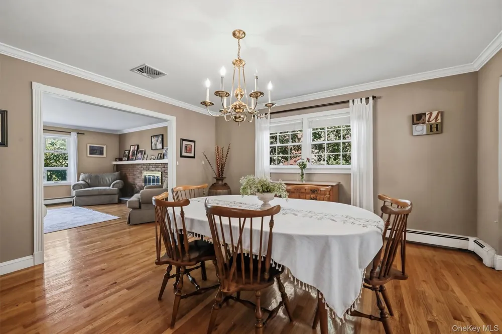 5 Anna Place Marlboro, NY 12542
