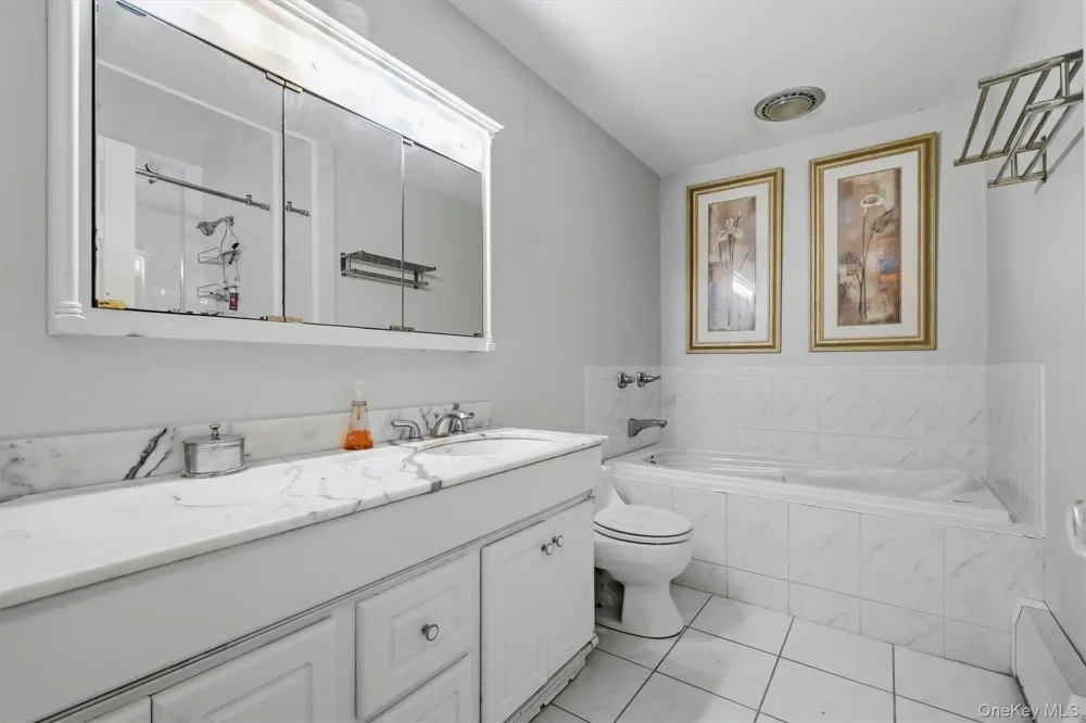 5 Anna Place Marlboro, NY 12542