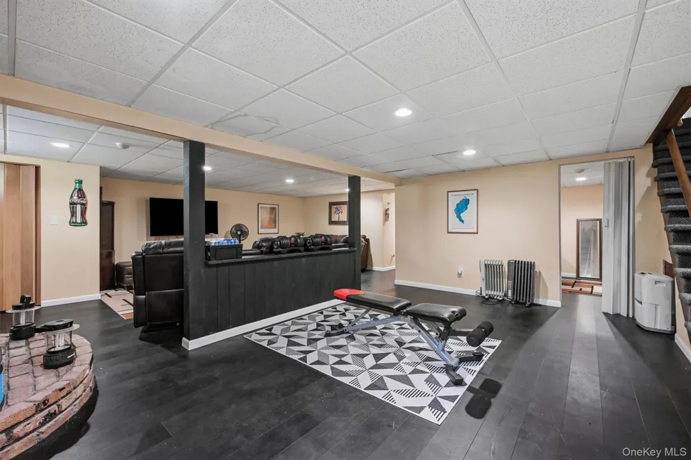 5 Anna Place Marlboro, NY 12542