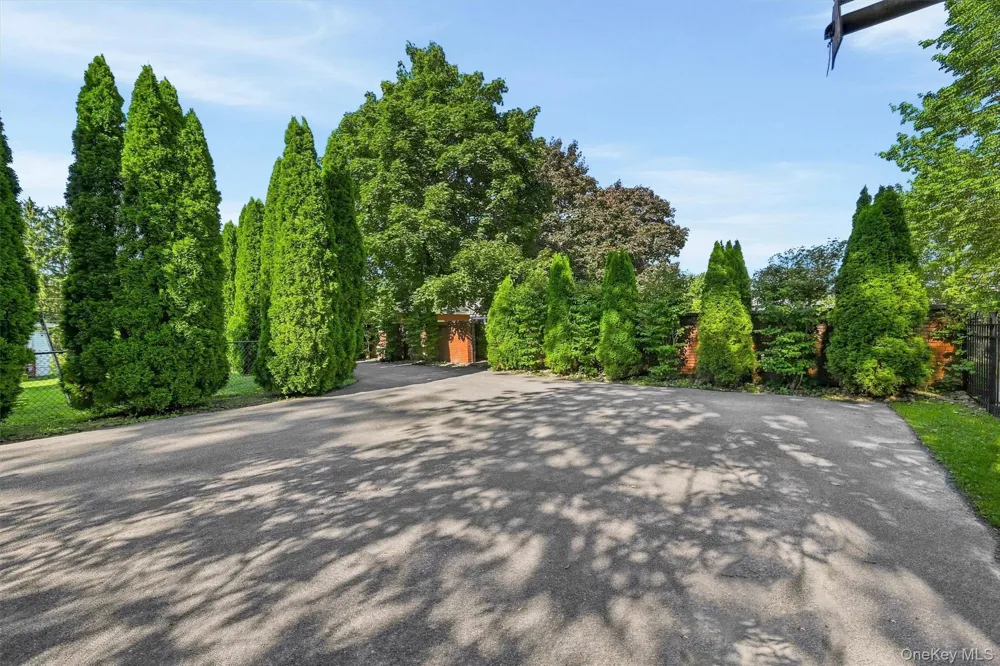 5 Anna Place Marlboro, NY 12542