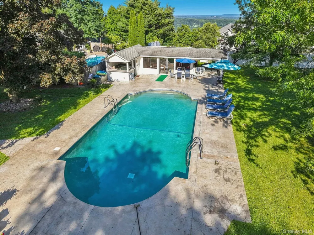 5 Anna Place Marlboro, NY 12542
