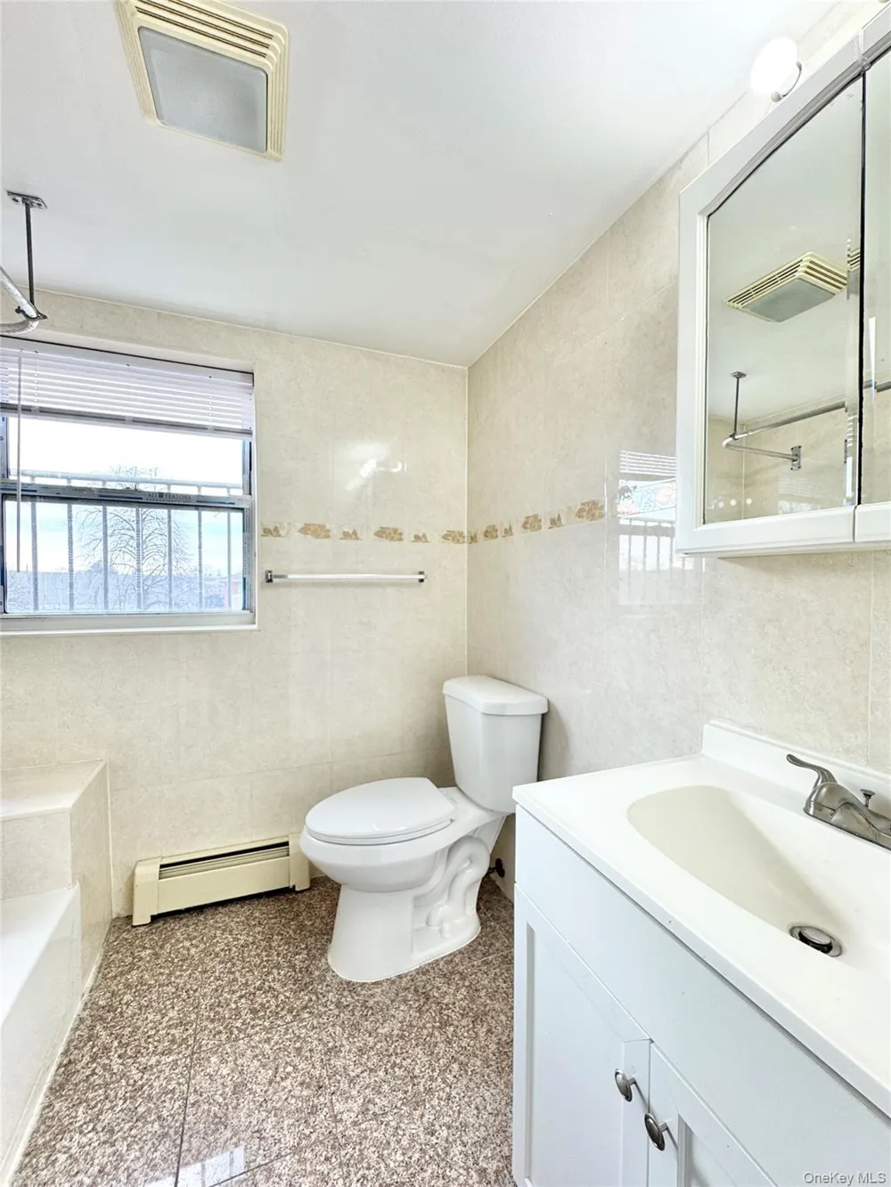 57-39 Mazeau Street #3rd Fl Maspeth, NY 11378