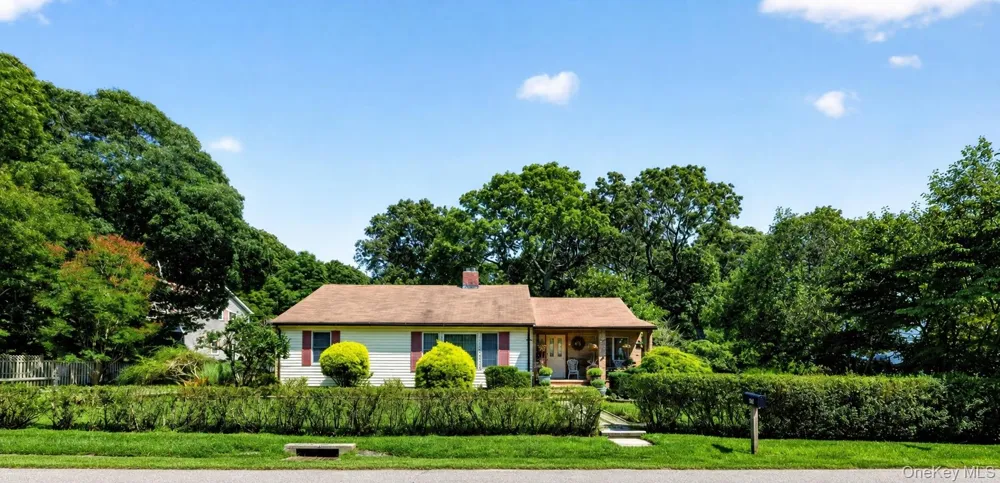 35 Biltmore Drive Mastic Beach, NY 11951
