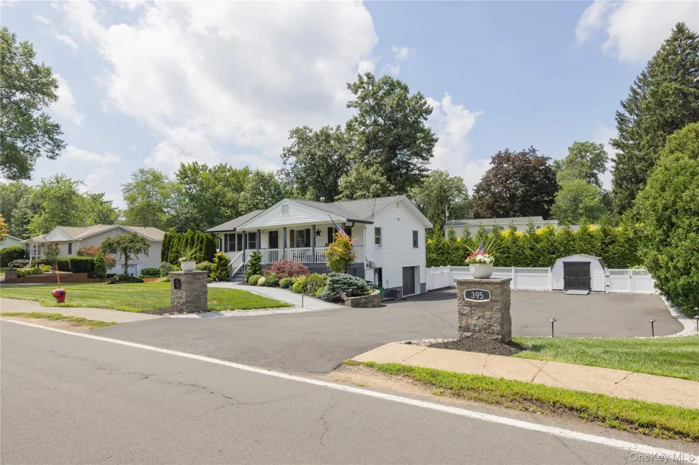 395 Ehrhardt Road Pearl River, NY 10965