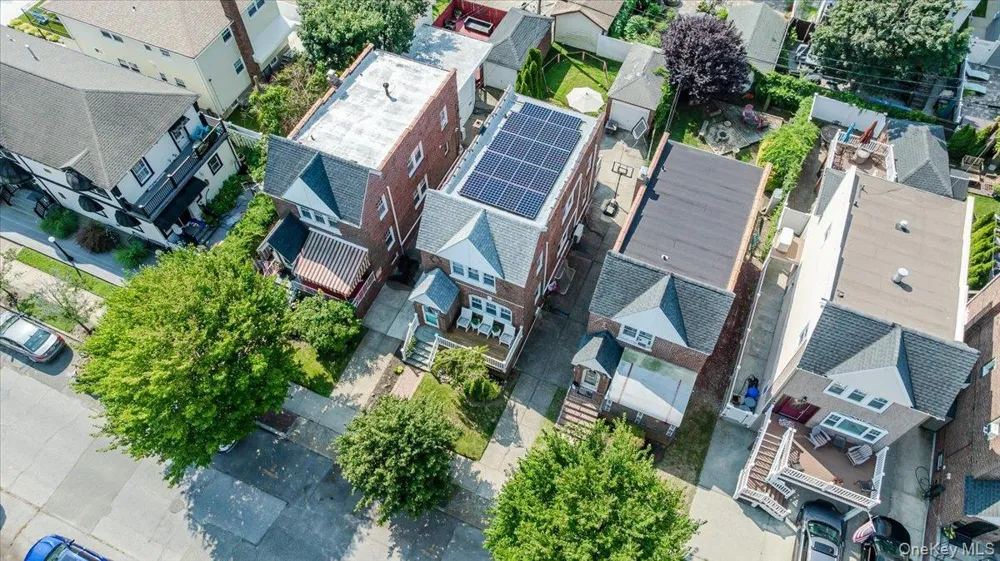 516 W Market Street Long Beach, NY 11561