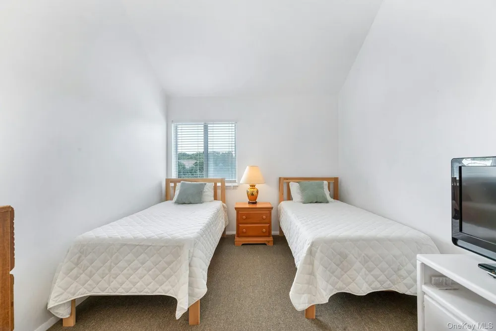 2820 Shipyard Lane #1B2 East Marion, NY 11939