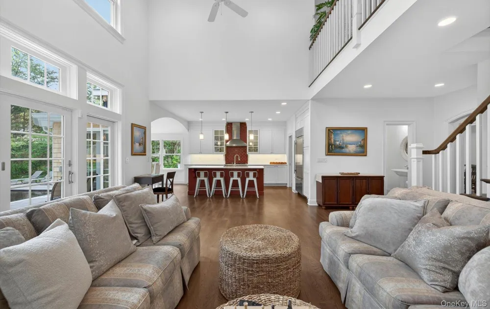 9 Briarsweet Lane East Hampton, NY 11937