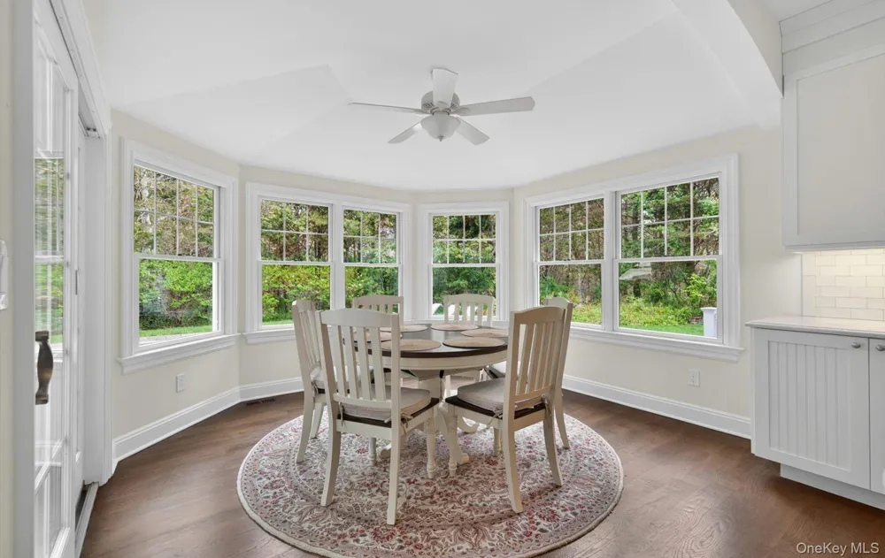 9 Briarsweet Lane East Hampton, NY 11937