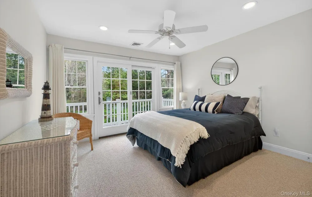 9 Briarsweet Lane East Hampton, NY 11937