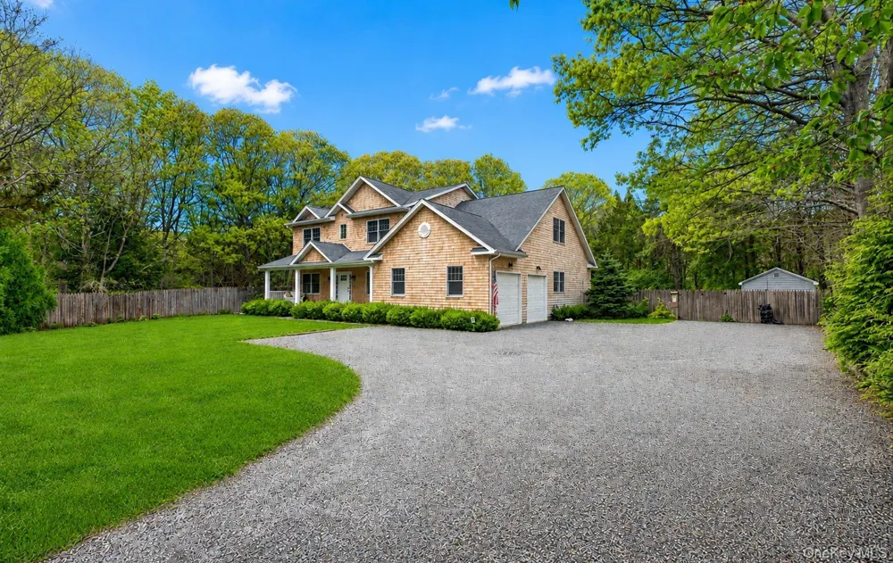 9 Briarsweet Lane East Hampton, NY 11937