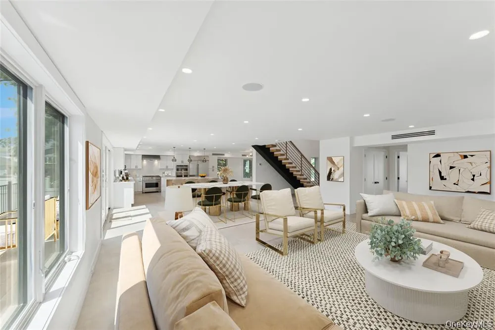 141 Flamingo Street Atlantic Beach, NY 11509