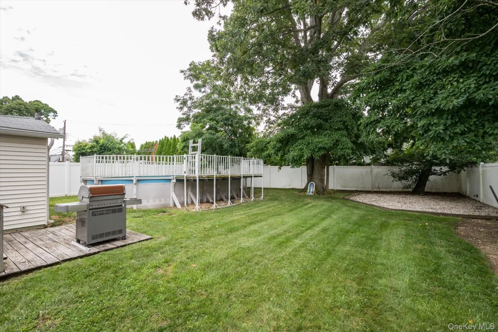 1135 Ruth Place North Bellmore, NY 11710
