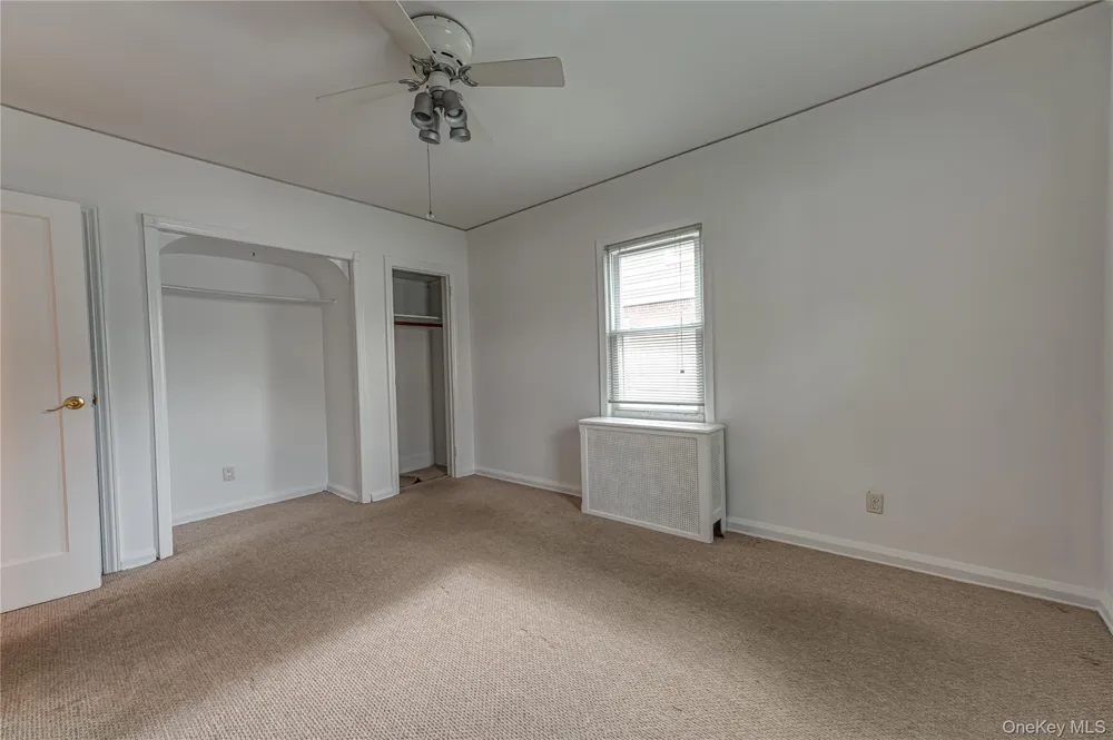 15 Yale Boulevard New Hyde Park, NY 11040