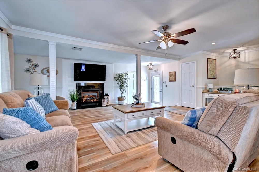 116 Shenandoah Boulevard Nesconset, NY 11767