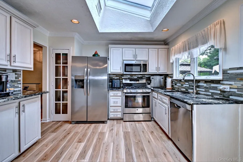 116 Shenandoah Boulevard Nesconset, NY 11767