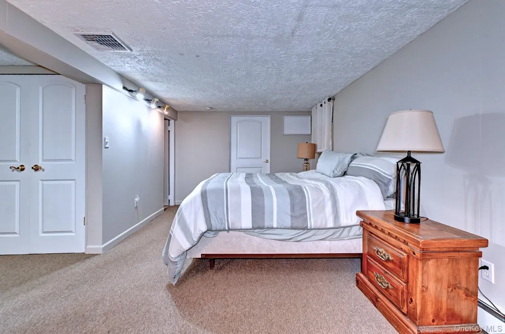116 Shenandoah Boulevard Nesconset, NY 11767