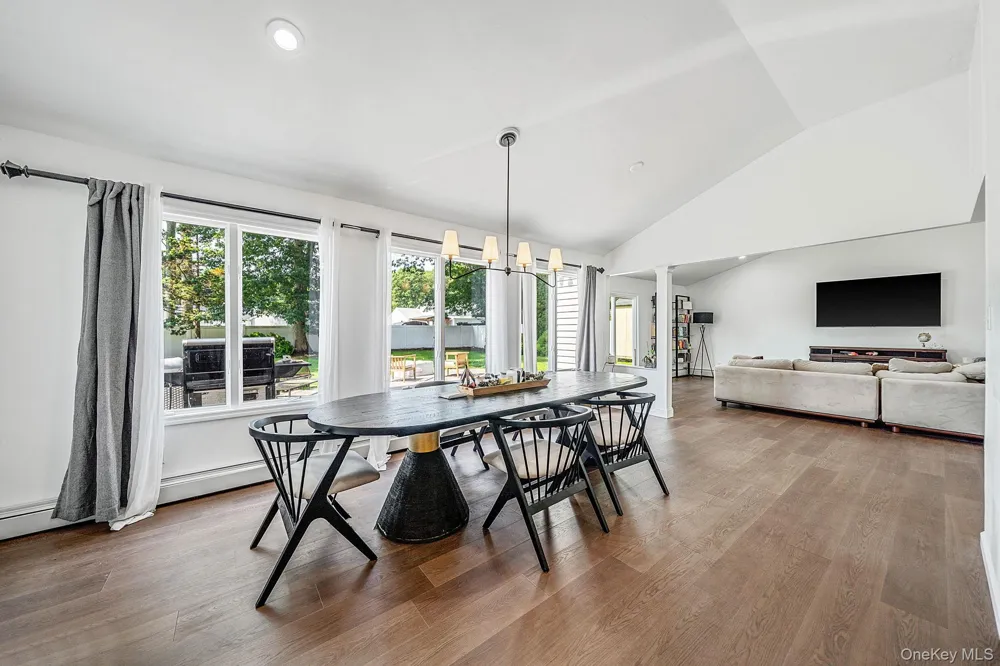 60 Thomas Street Coram, NY 11727
