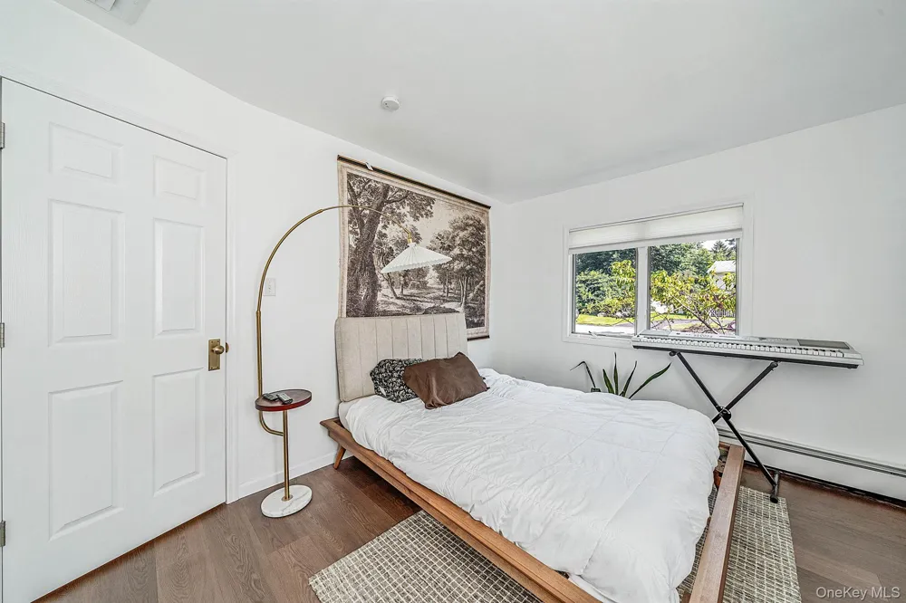 60 Thomas Street Coram, NY 11727