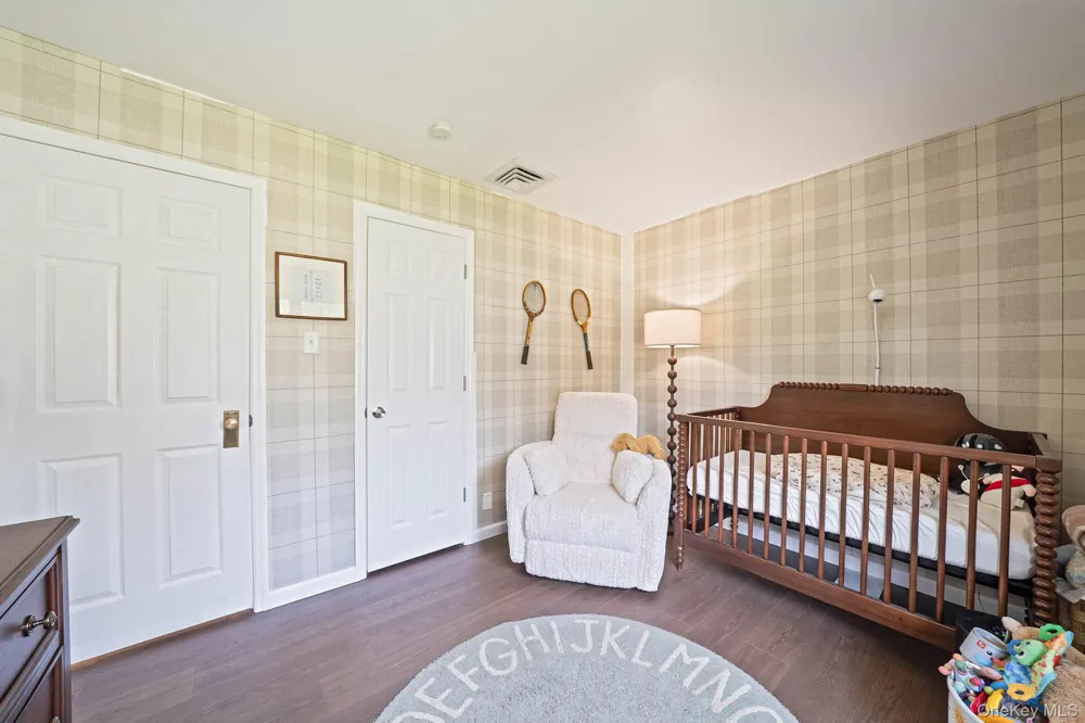 60 Thomas Street Coram, NY 11727