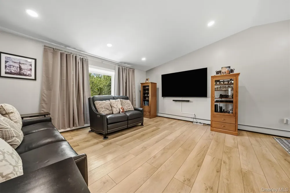 80 Decker Drive Washingtonville, NY 10992
