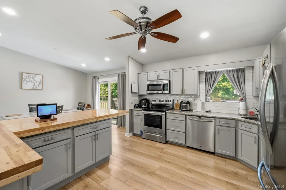 80 Decker Drive Washingtonville, NY 10992