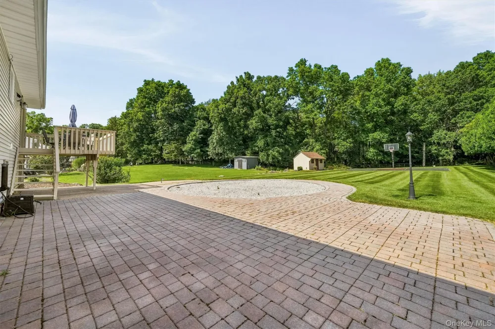 80 Decker Drive Washingtonville, NY 10992