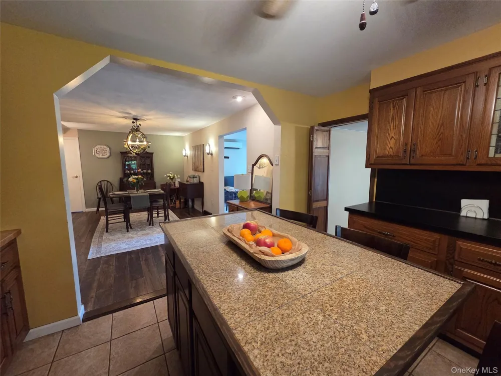 33 Elmwood Avenue Selden, NY 11784