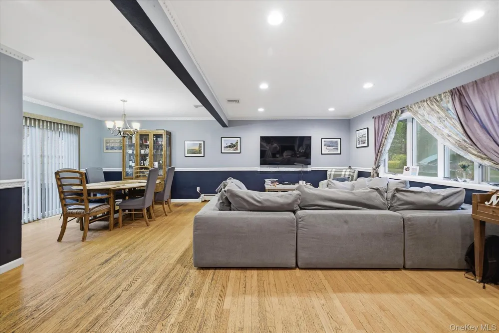 2618 Mount Avenue Oceanside, NY 11572
