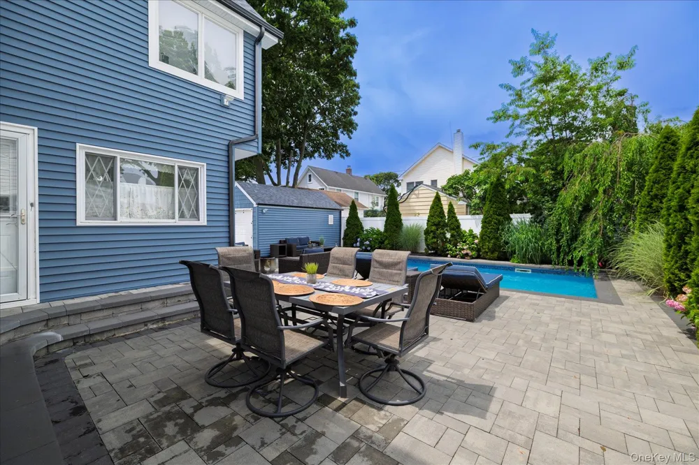 2618 Mount Avenue Oceanside, NY 11572