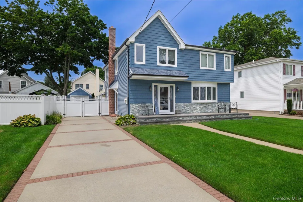2618 Mount Avenue Oceanside, NY 11572