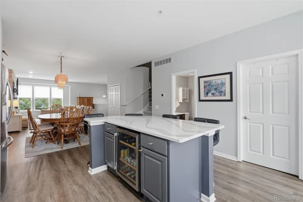 391 Windmill Drive Plymouth City, MI 48170