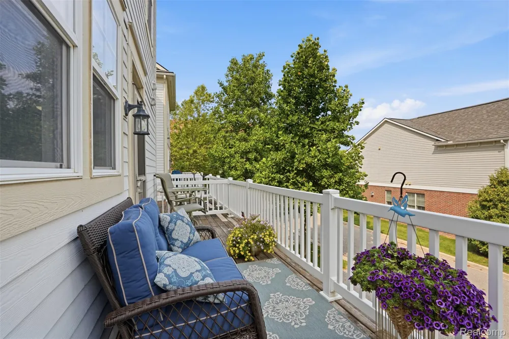 391 Windmill Drive Plymouth City, MI 48170
