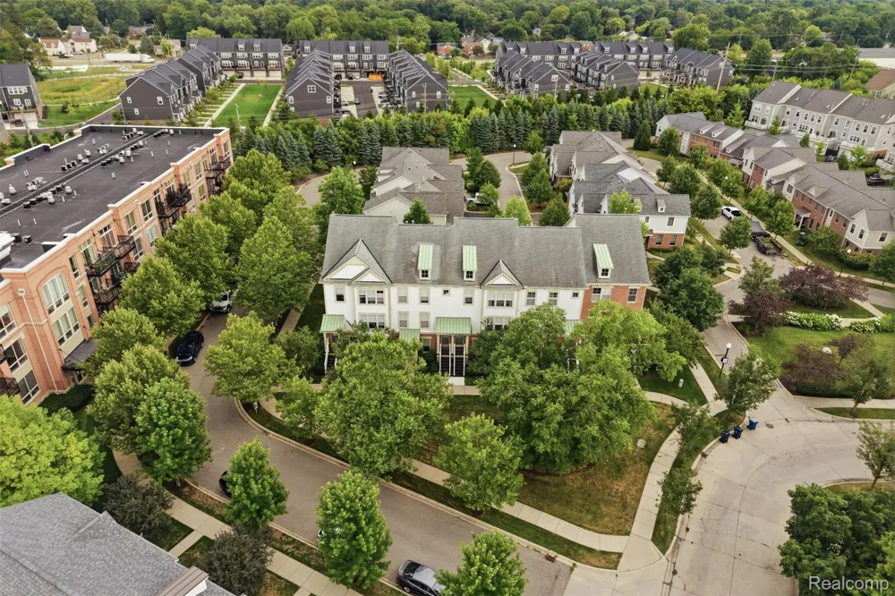 391 Windmill Drive Plymouth City, MI 48170