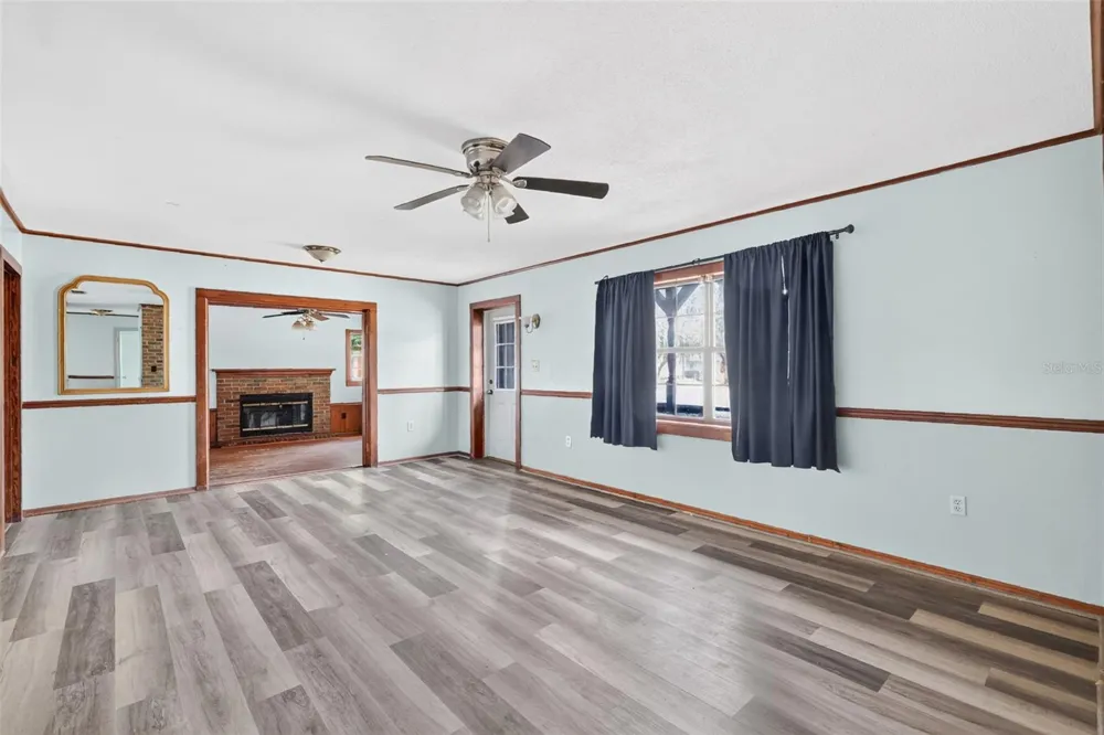 315 S LONE OAK DRIVE Leesburg, FL 34748