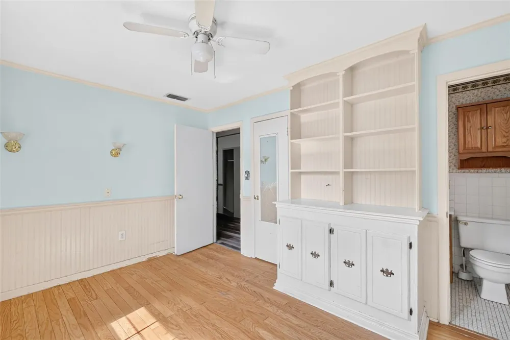 315 S LONE OAK DRIVE Leesburg, FL 34748